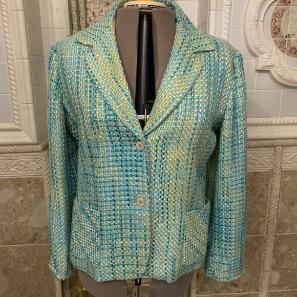Requirements. Size 16. Textured Lined. Long Sleeve. Button Up. Jacket. DB2. - Picture 1 of 5